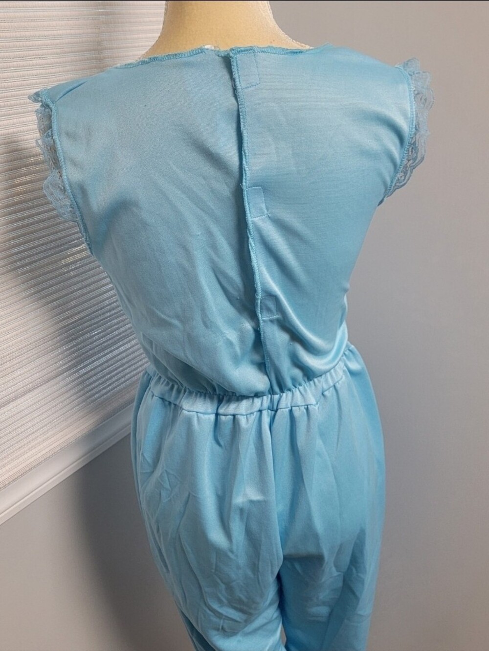 Disney Toy Story Bo Peep Womens Small 4-6 Costume Cosplay Halloween Jumpsuit - Picture 3 of 9
